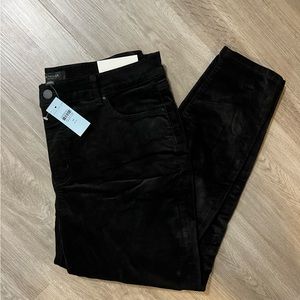 Ann Taylor “the skinny” black velvet mid rise jeans